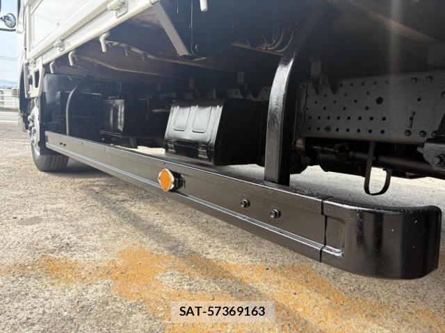 Isuzu ELF TRUCK 2010-11 8099012-27
