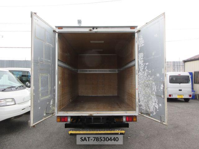 Isuzu ELF TRUCK 2016-02 8099017-19