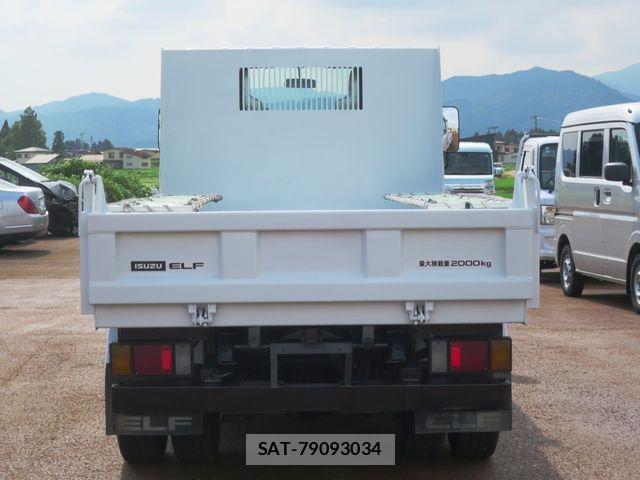 Isuzu ELF TRUCK 2017-09 8099010-8