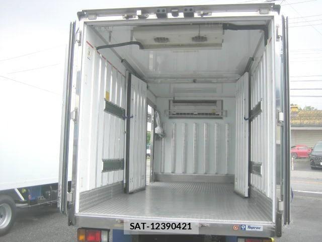Isuzu ELF TRUCK 2019-06 8099003-14