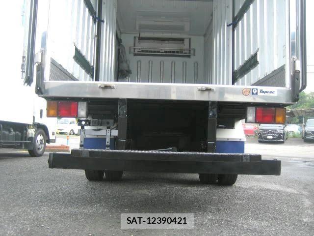 Isuzu ELF TRUCK 2019-06 8099003-19