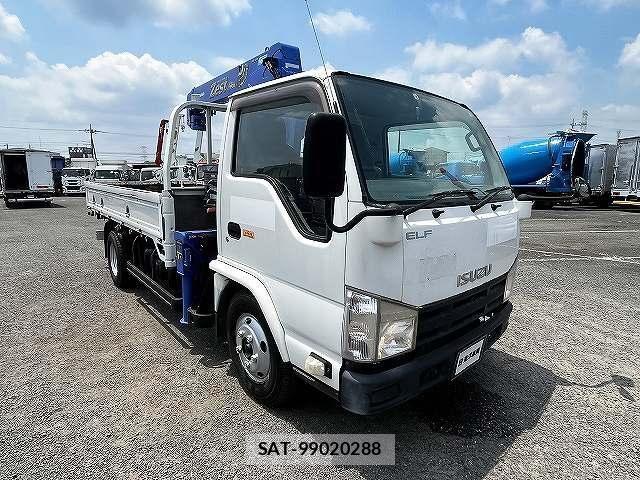 Isuzu ELF TRUCK 2011-08 8099009-1