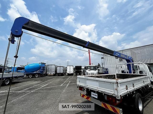 Isuzu ELF TRUCK 2011-08 8099009-5