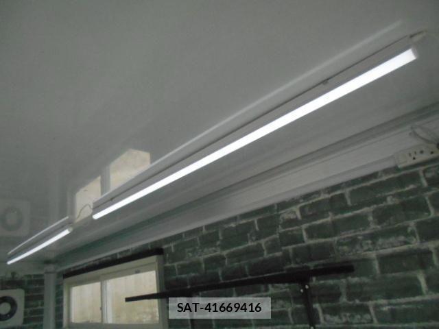Isuzu ELF TRUCK 2016-04 8099011-11