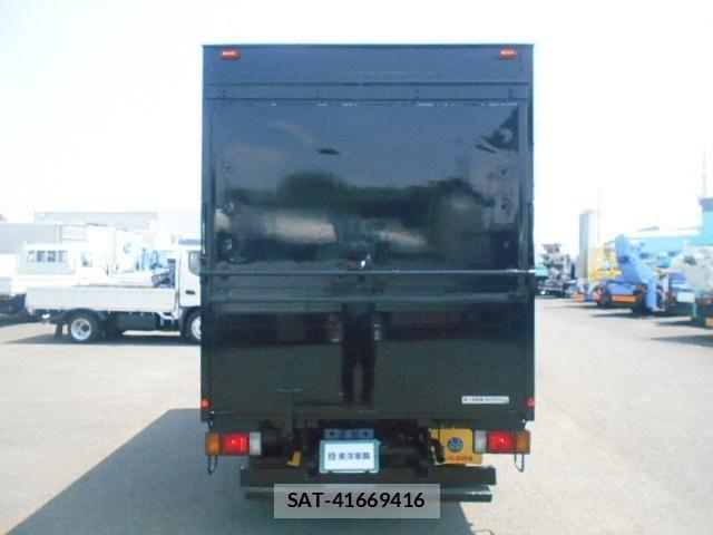 Isuzu ELF TRUCK 2016-04 8099011-4