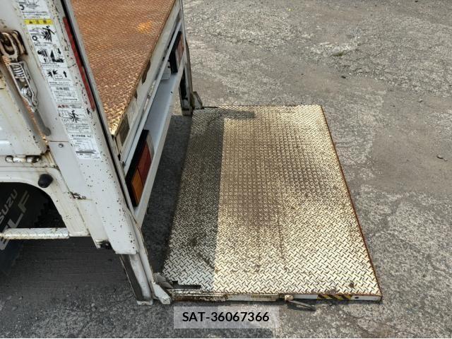 Isuzu ELF TRUCK 2020-04 8099004-11