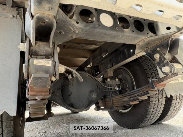Isuzu ELF TRUCK 2020-04 8099004-15