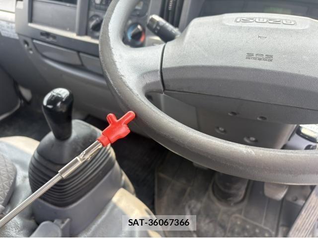 Isuzu ELF TRUCK 2020-04 8099004-24
