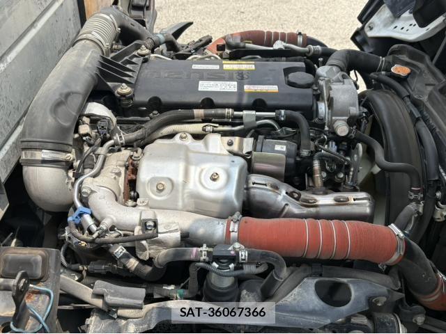 Isuzu ELF TRUCK 2020-04 8099004-27