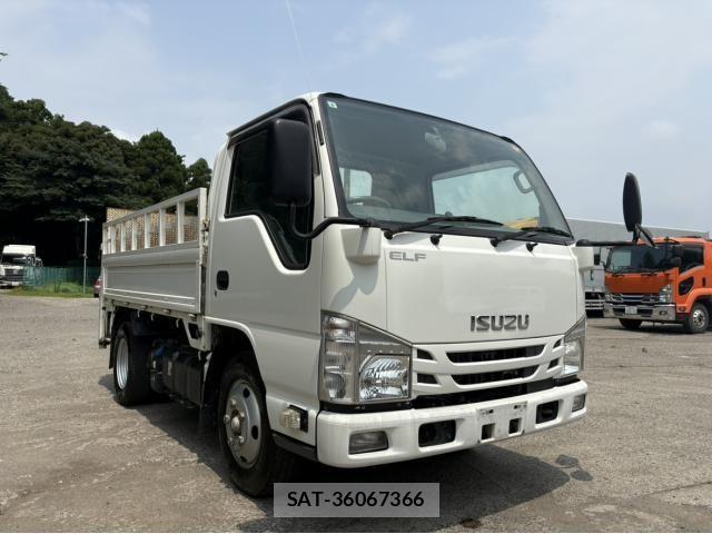 Isuzu ELF TRUCK 2020-04 8099004-2