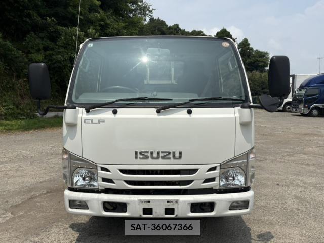 Isuzu ELF TRUCK 2020-04 8099004-4