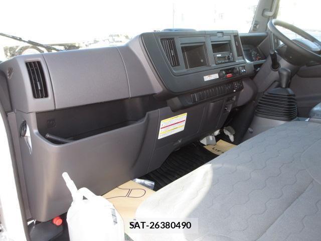 Isuzu ELF TRUCK 2025-11 8099001-25