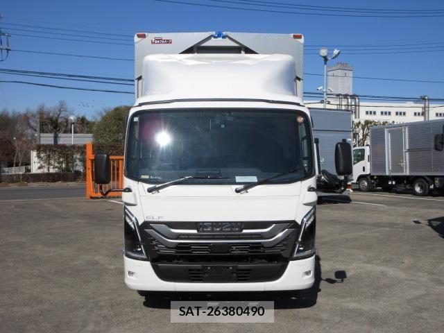Isuzu ELF TRUCK 2025-11 8099001-4