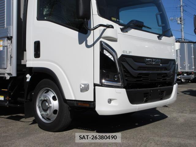 Isuzu ELF TRUCK 2025-11 8099001-7