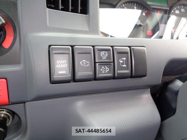 Isuzu ELF TRUCK 2020-11 8099005-15
