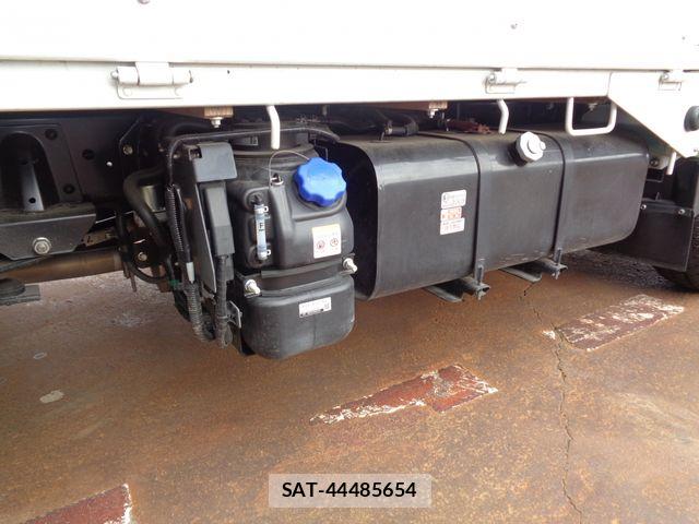 Isuzu ELF TRUCK 2020-11 8099005-21