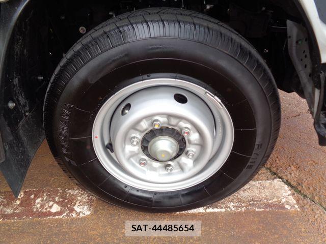 Isuzu ELF TRUCK 2020-11 8099005-22