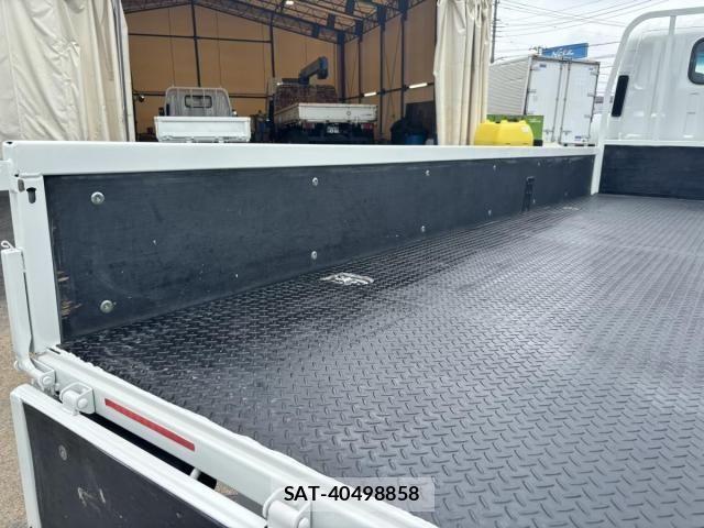 Isuzu ELF TRUCK 2017-11 8099018-13