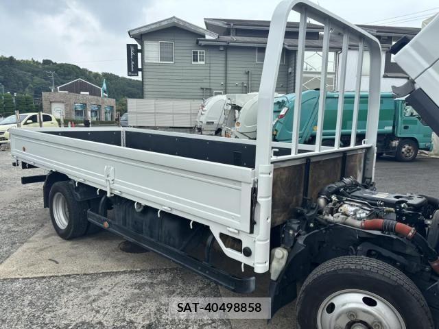 Isuzu ELF TRUCK 2017-11 8099018-16