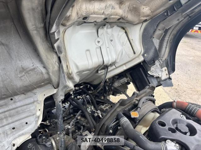Isuzu ELF TRUCK 2017-11 8099018-20