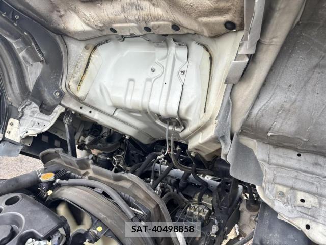 Isuzu ELF TRUCK 2017-11 8099018-25