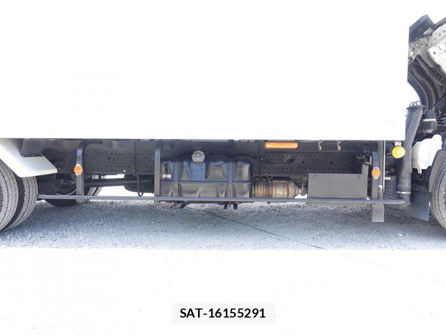 Isuzu ELF TRUCK 2019-06 8129907-13