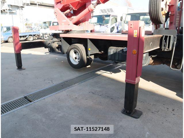 Isuzu ELF TRUCK 2013-02 8129905-16