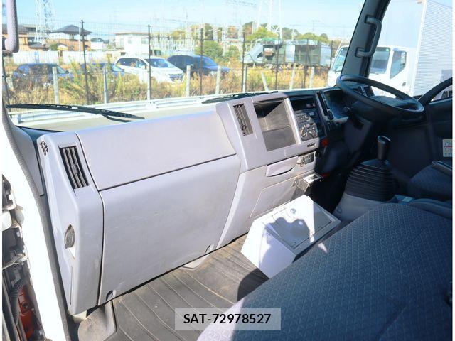 Isuzu ELF TRUCK 2020-05 8129914-22