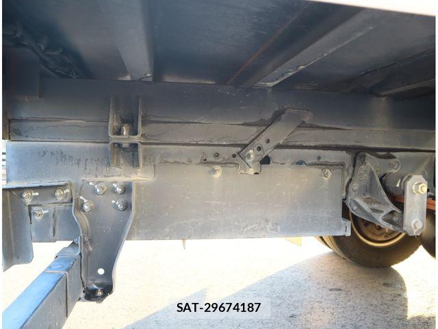 Isuzu ELF TRUCK 2018-12 8129923-11