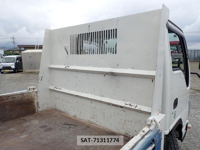 Isuzu ELF TRUCK 2015-09 8145748-9