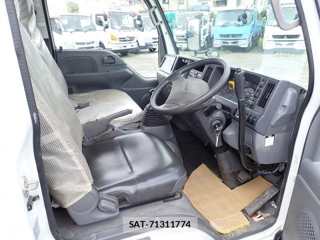 Isuzu ELF TRUCK 2015-09 8145748-10