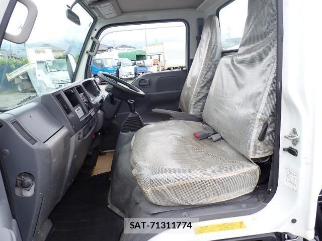 Isuzu ELF TRUCK 2015-09 8145748-12