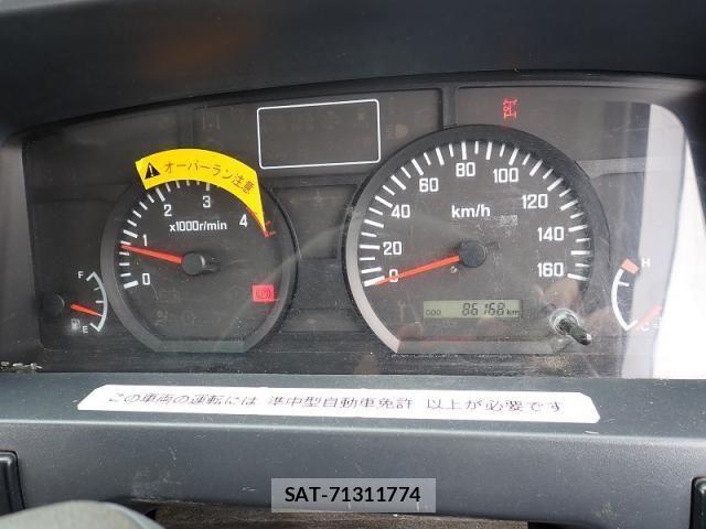 Isuzu ELF TRUCK 2015-09 8145748-13