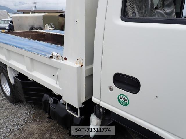 Isuzu ELF TRUCK 2015-09 8145748-25