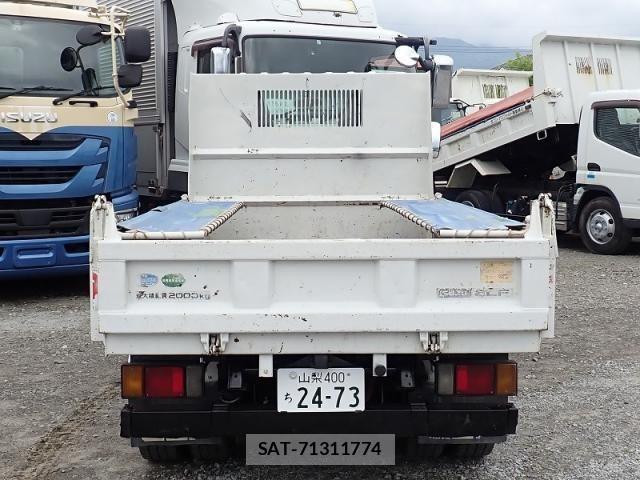 Isuzu ELF TRUCK 2015-09 8145748-5