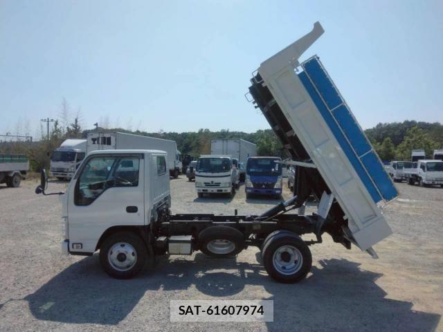 Isuzu ELF TRUCK 2017-06 8145747-12