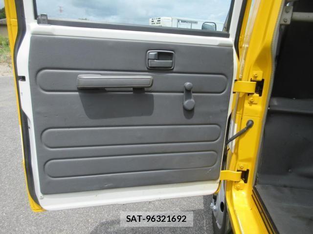 Isuzu ELF TRUCK 2007-07 8145751-20