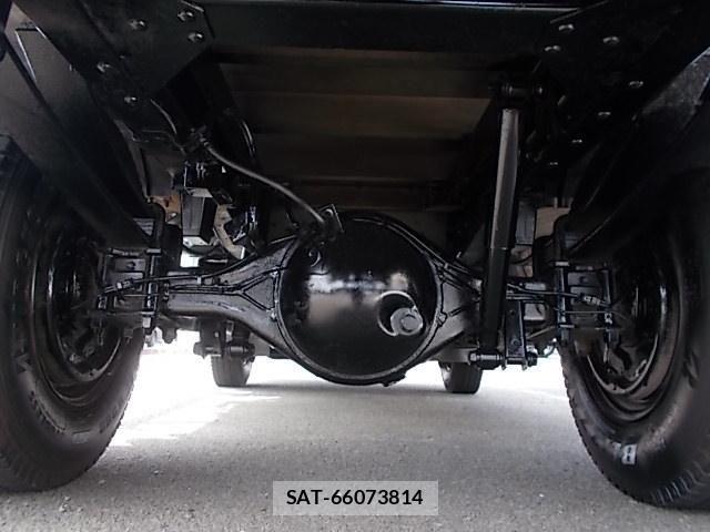 Isuzu ELF TRUCK 2016-05 8158359-9