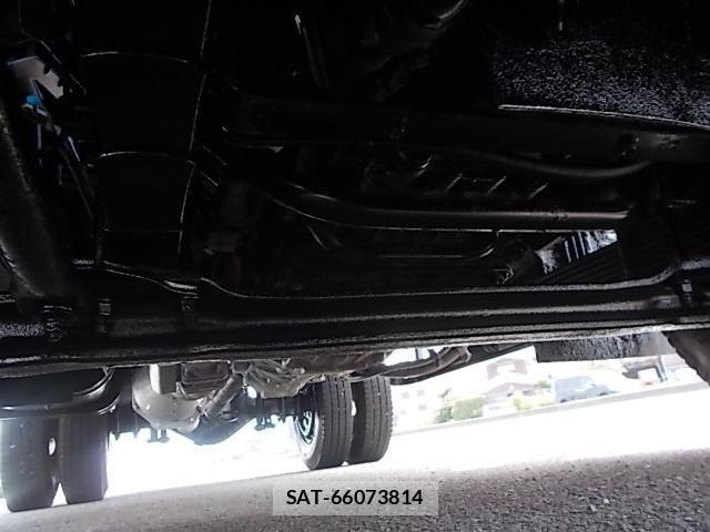 Isuzu ELF TRUCK 2016-05 8158359-24