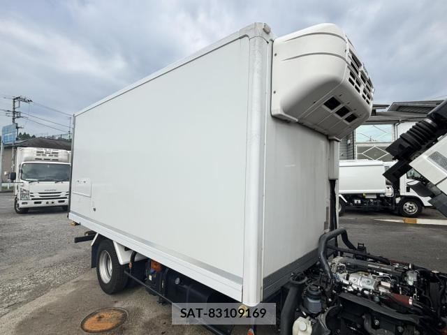 Isuzu ELF TRUCK 2021-06 8158367-10