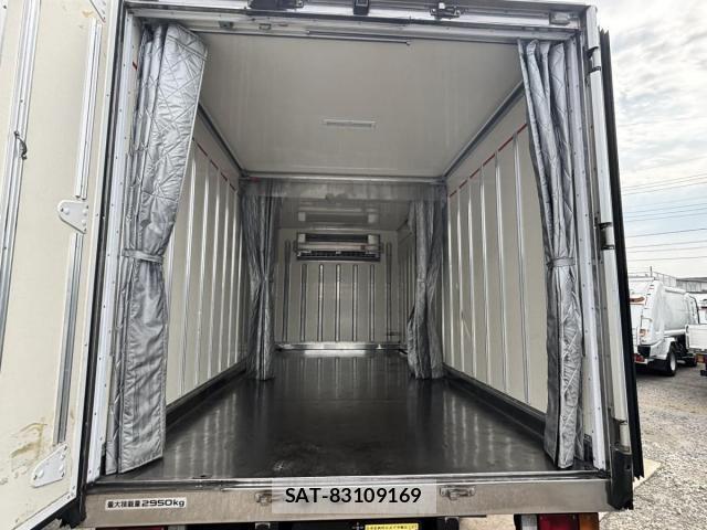 Isuzu ELF TRUCK 2021-06 8158367-11