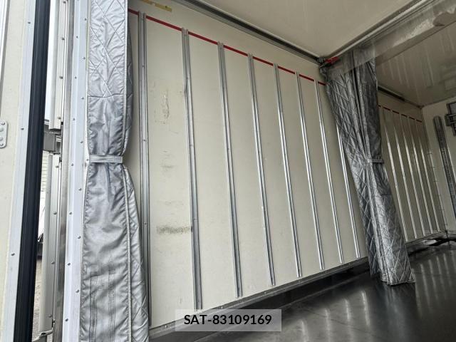 Isuzu ELF TRUCK 2021-06 8158367-12