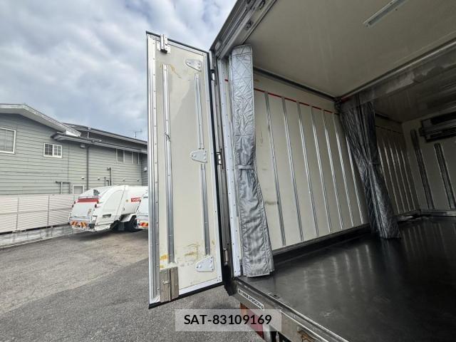 Isuzu ELF TRUCK 2021-06 8158367-20