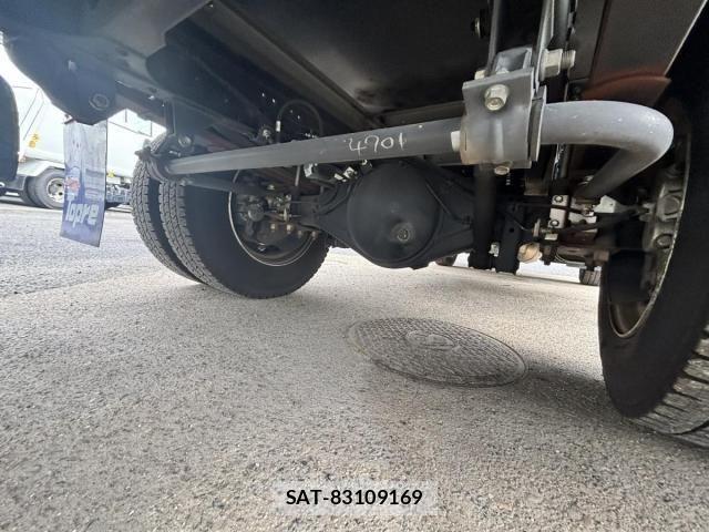 Isuzu ELF TRUCK 2021-06 8158367-28