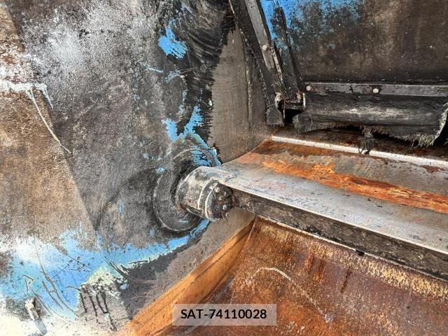 Isuzu ELF TRUCK 2013-09 8158360-14