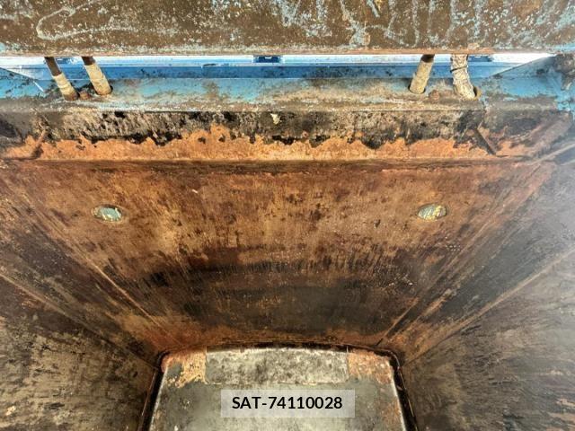 Isuzu ELF TRUCK 2013-09 8158360-25