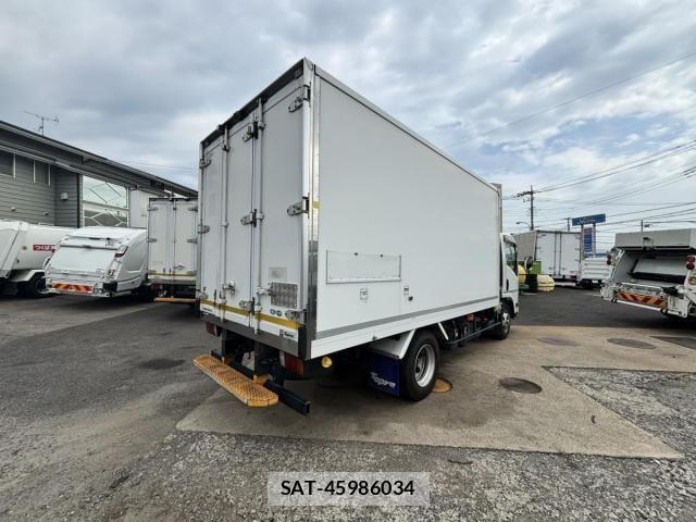 Isuzu ELF TRUCK 2019-06 8158369-4
