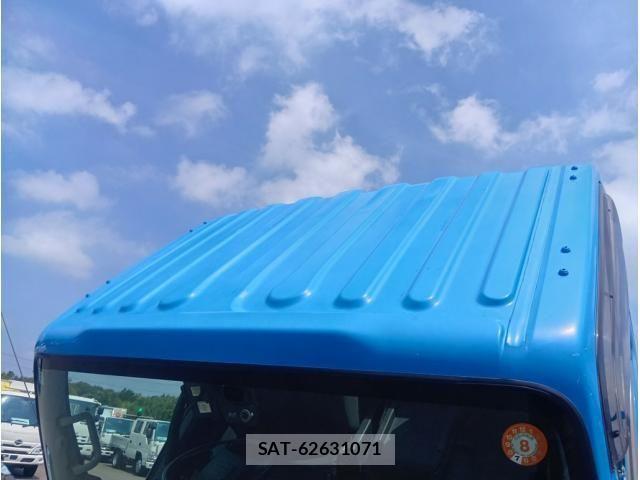 Isuzu ELF TRUCK 2023-01 8158344-16