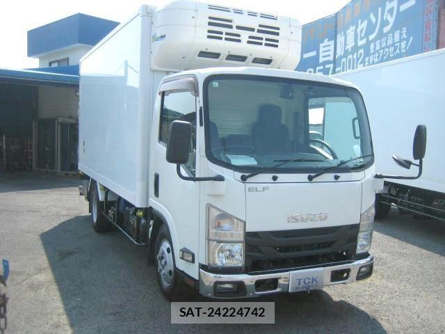 Isuzu ELF TRUCK 2018-11 8158358-1