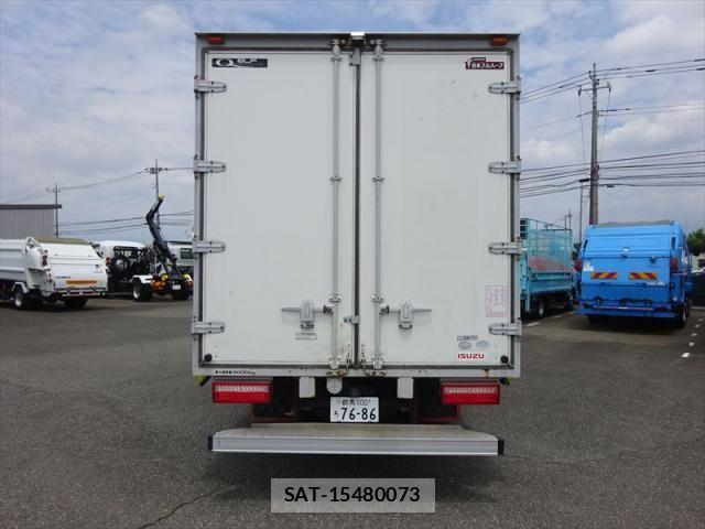 Isuzu ELF TRUCK 2007-08 8158368-11